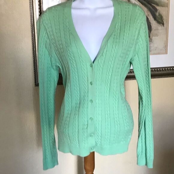 Gorgeous IZoD  Green Cable Knit Cardigan! size Medium - Picture 1 of 2